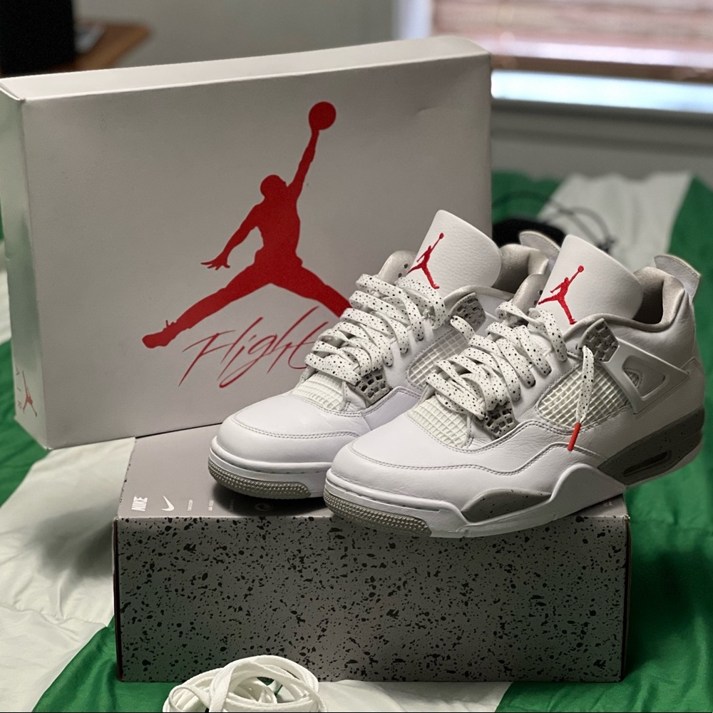Jordan 4 white Oreos- authentic